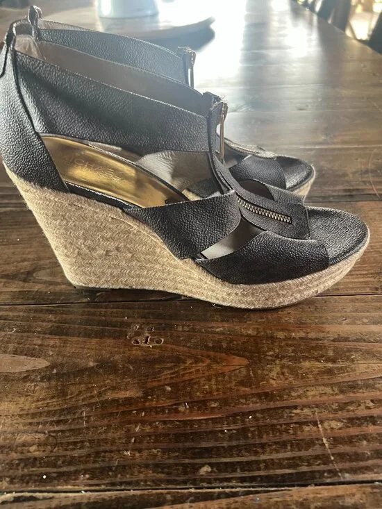 Michael Kors Wedge Sandals Size 10 - Picture 4 of 6